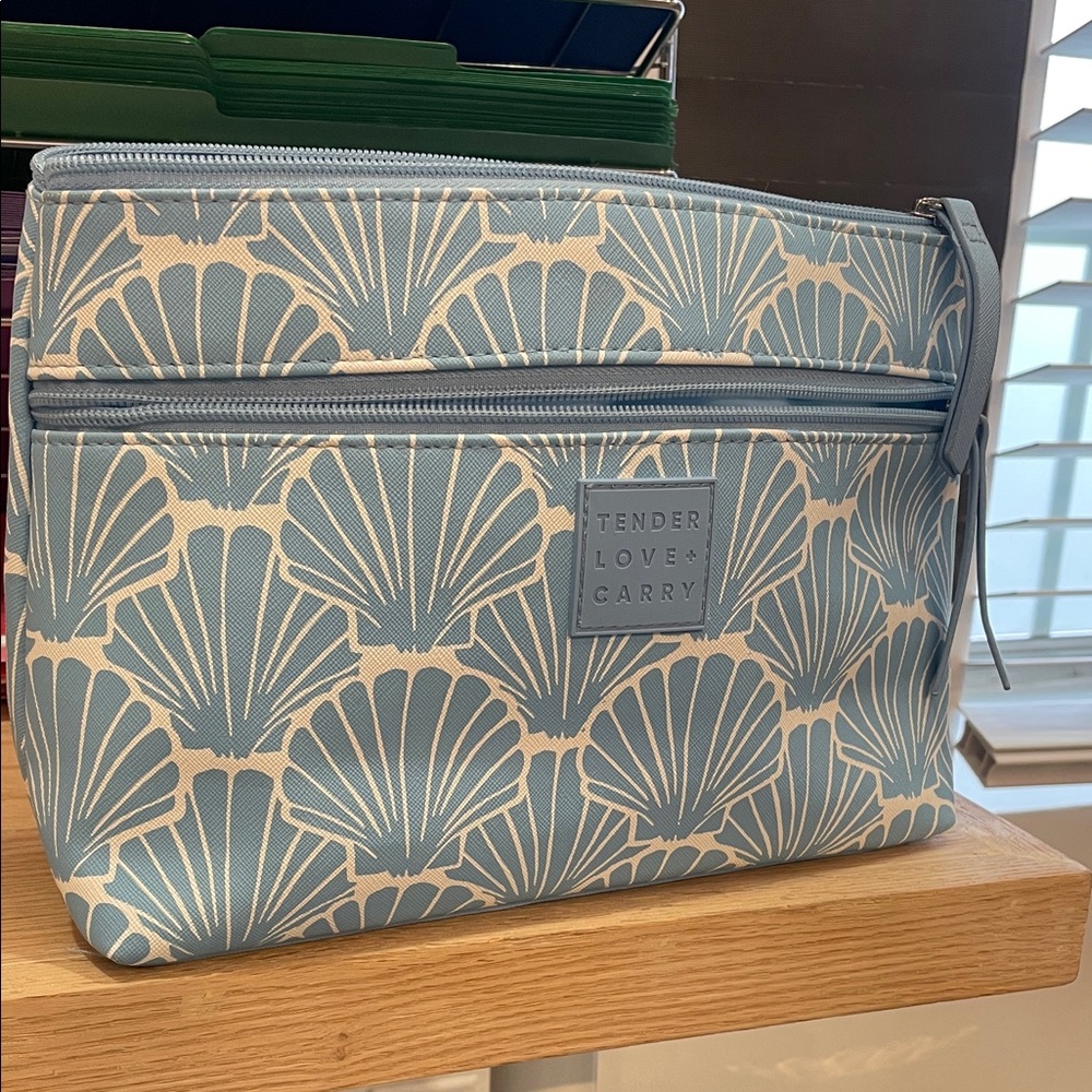 Tender Love & Carry Cosmetic Bag